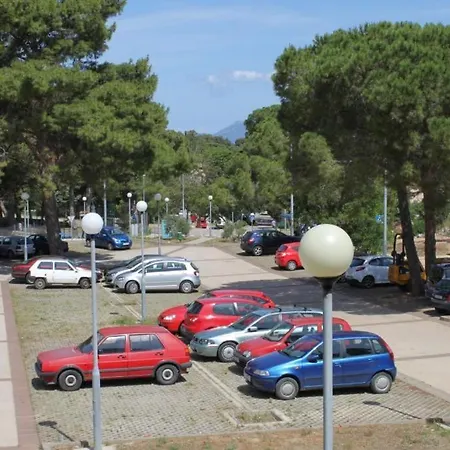 Apartments By The Sea Veli Losinj