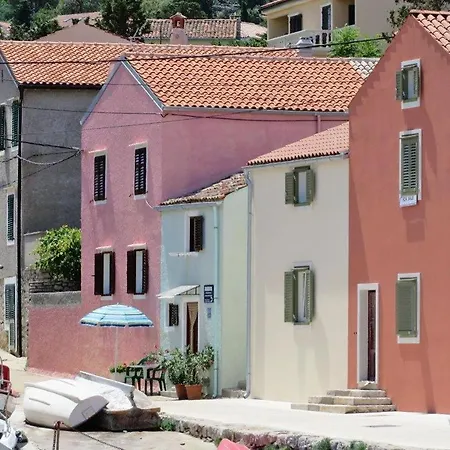 Apartments By The Sea Veli Losinj Guest house *