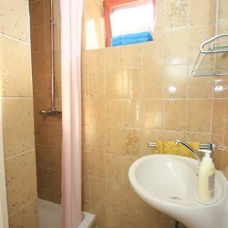 Apartments By The Sea Veli Losinj Guest house *